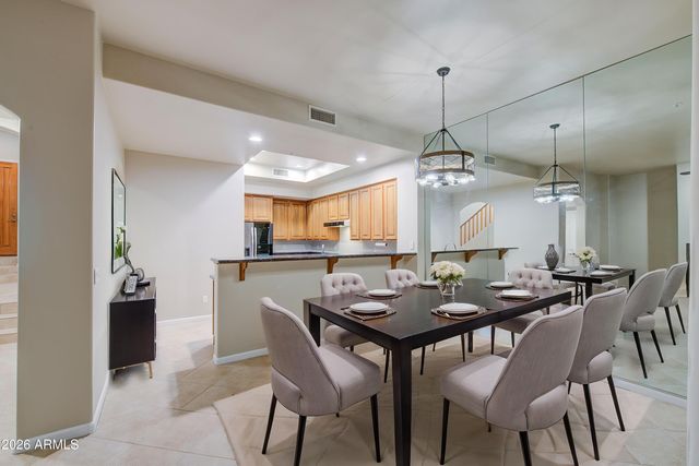 28990 N WHITE FEATHER Lane 140, Scottsdale, AZ 85262