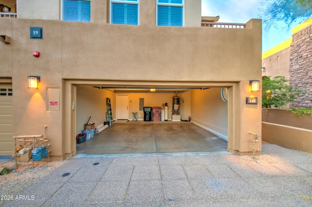 28990 N WHITE FEATHER Lane 140, Scottsdale, AZ 85262