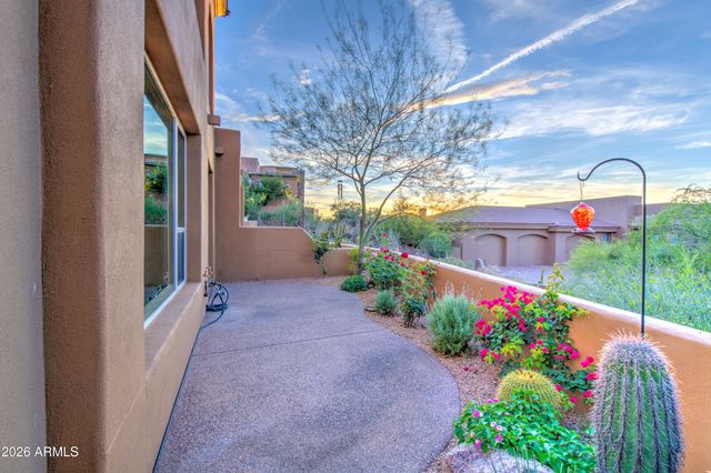 28990 N WHITE FEATHER Lane 140, Scottsdale, AZ 85262