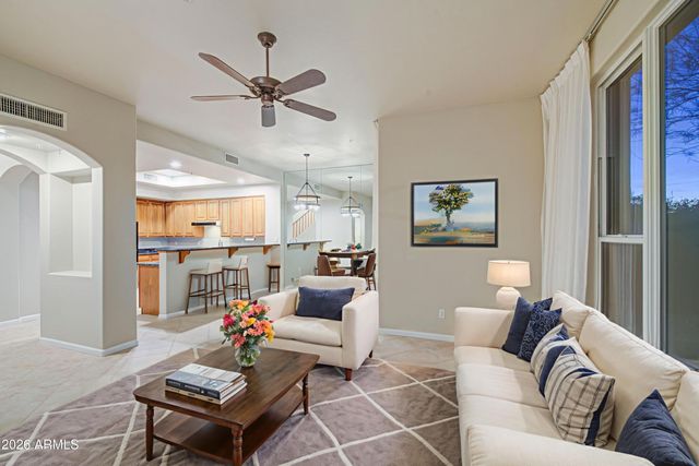 28990 N WHITE FEATHER Lane 140, Scottsdale, AZ 85262