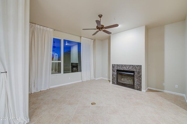 28990 N WHITE FEATHER Lane 140, Scottsdale, AZ 85262