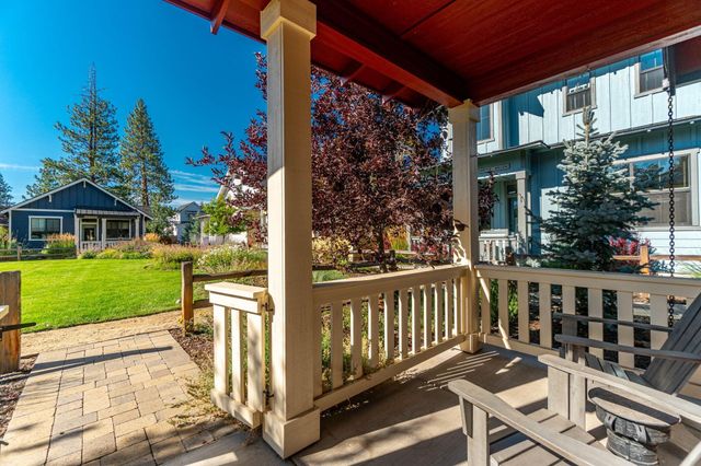 233 W Heising Drive, Sisters, OR 97759