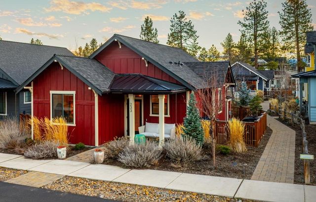 233 W Heising Drive, Sisters, OR 97759