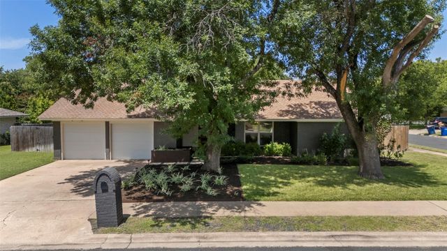10712 Berthound DR, Austin, TX 78758