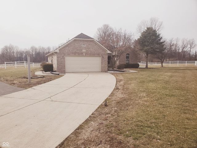 5025 W Edwards Avenue, Indianapolis, IN 46221