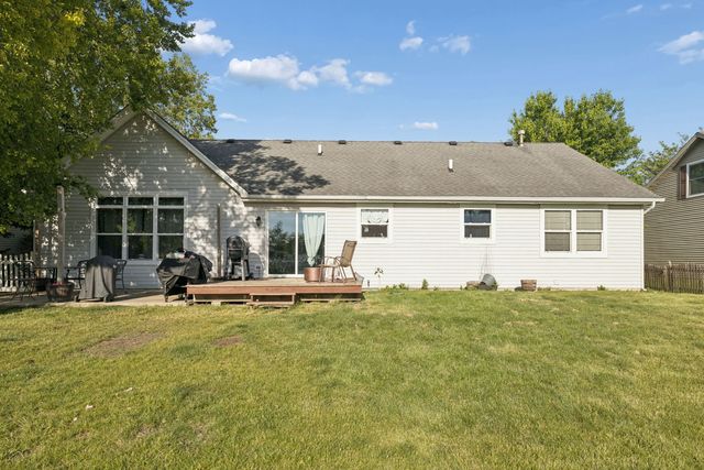 205 Turnbridge Drive, Shorewood, IL 60404