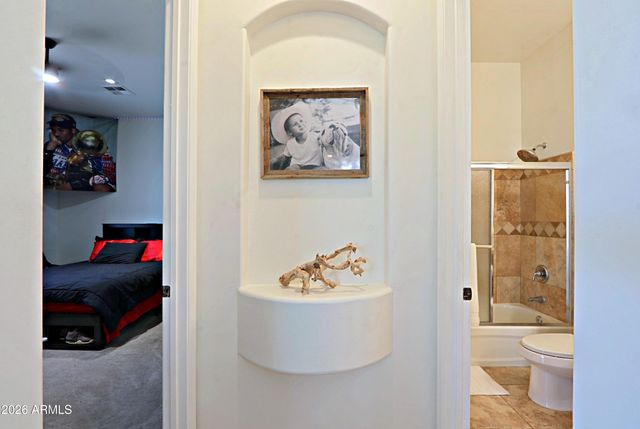 42618 N 3RD Avenue, New River, AZ 85087