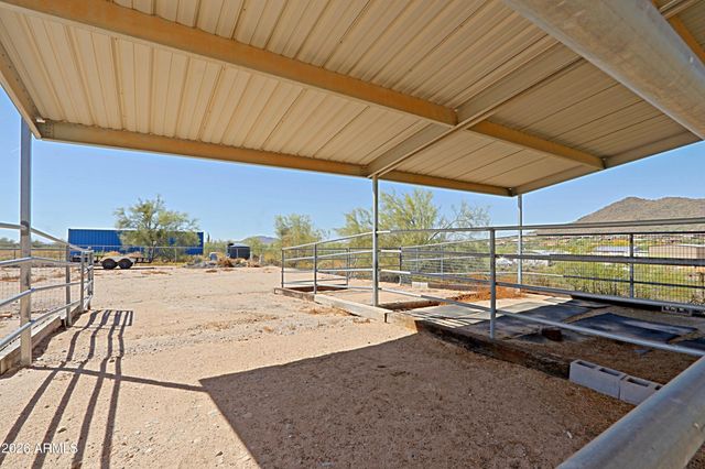42618 N 3RD Avenue, New River, AZ 85087