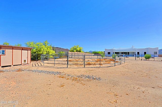 42618 N 3RD Avenue, New River, AZ 85087