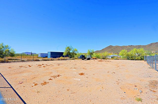 42618 N 3RD Avenue, New River, AZ 85087