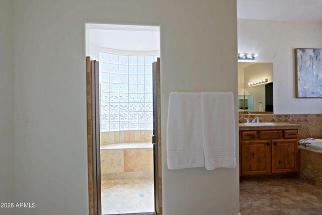 42618 N 3RD Avenue, New River, AZ 85087