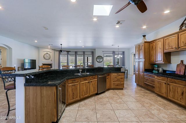 42618 N 3RD Avenue, New River, AZ 85087