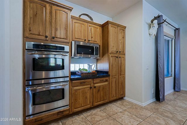 42618 N 3RD Avenue, New River, AZ 85087