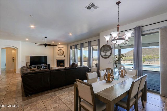 42618 N 3RD Avenue, New River, AZ 85087