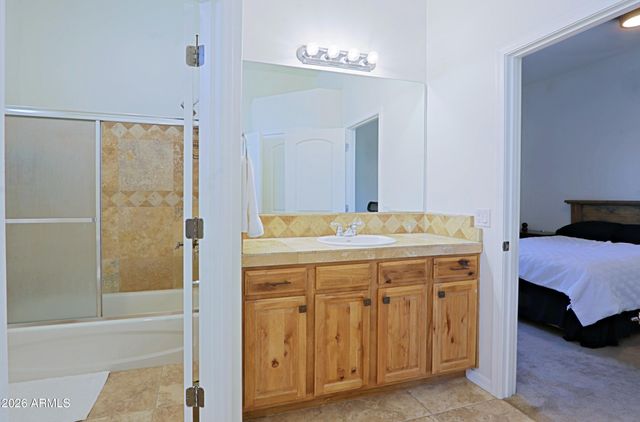 42618 N 3RD Avenue, New River, AZ 85087