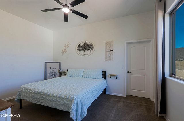 42618 N 3RD Avenue, New River, AZ 85087