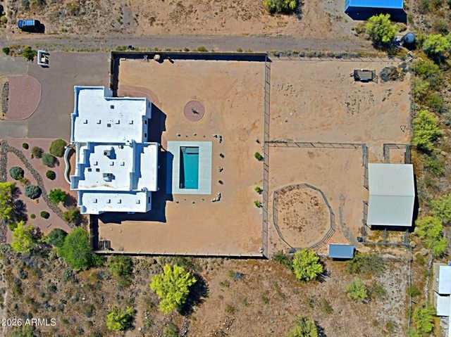 42618 N 3RD Avenue, New River, AZ 85087
