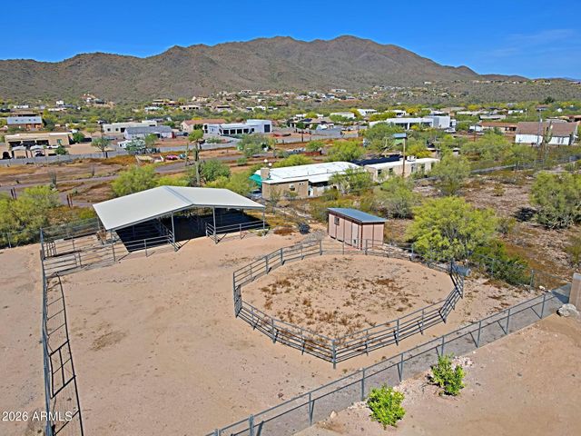 42618 N 3RD Avenue, New River, AZ 85087