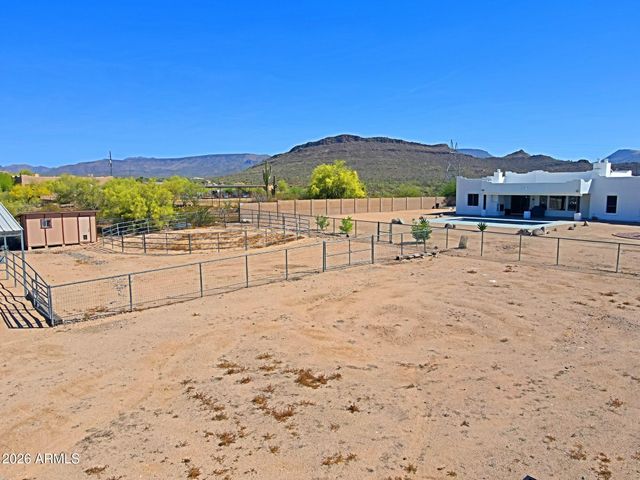 42618 N 3RD Avenue, New River, AZ 85087