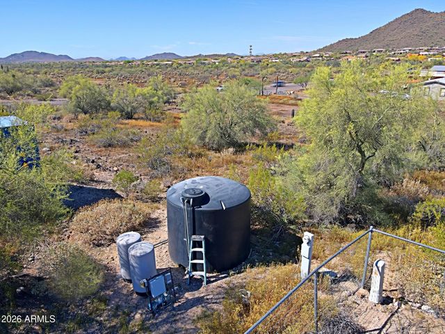 42618 N 3RD Avenue, New River, AZ 85087