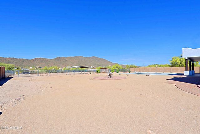 42618 N 3RD Avenue, New River, AZ 85087