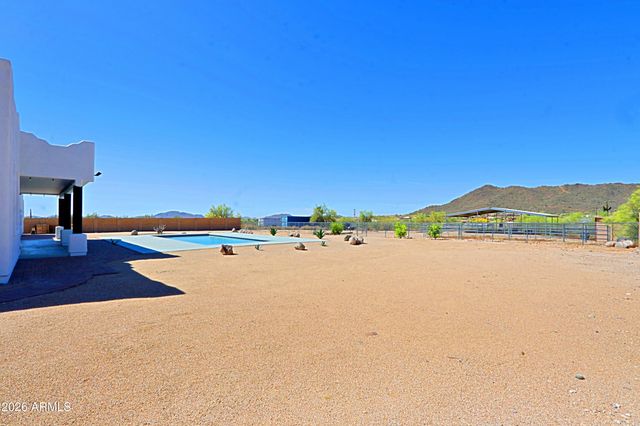 42618 N 3RD Avenue, New River, AZ 85087