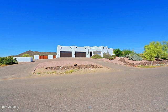 42618 N 3RD Avenue, New River, AZ 85087