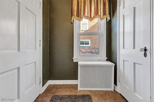 2317 Canterbury Road, University Heights, OH 44118