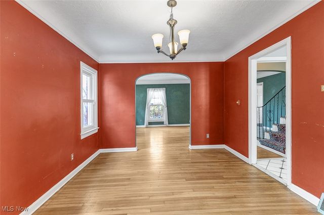 2317 Canterbury Road, University Heights, OH 44118