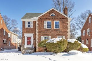 2317 Canterbury Road, University Heights, OH 44118