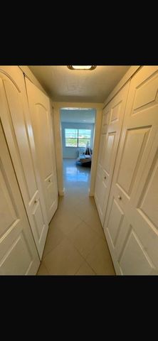 1130 11th St 6J, Miami Beach, FL 33139