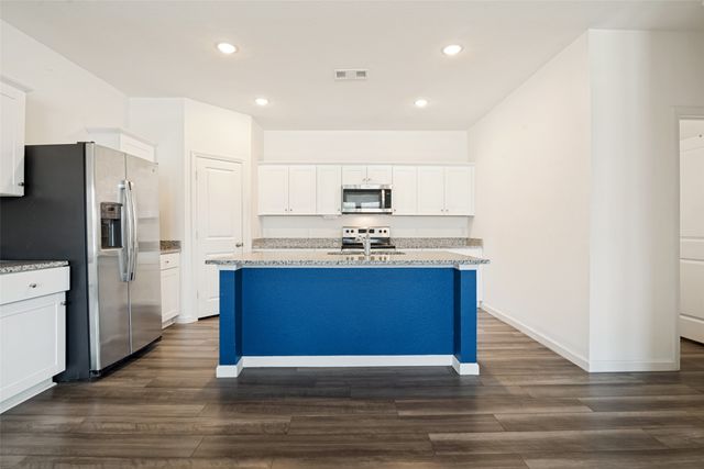 601 Colgate Circle, Princeton, TX 75407