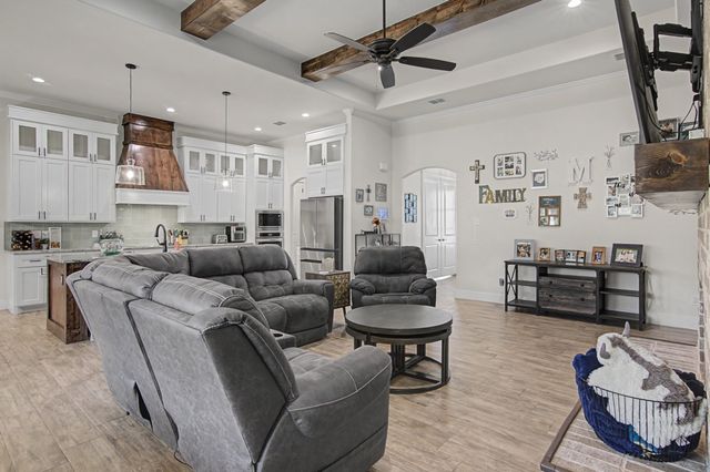 5001 Alder Court, Weatherford, TX 76087