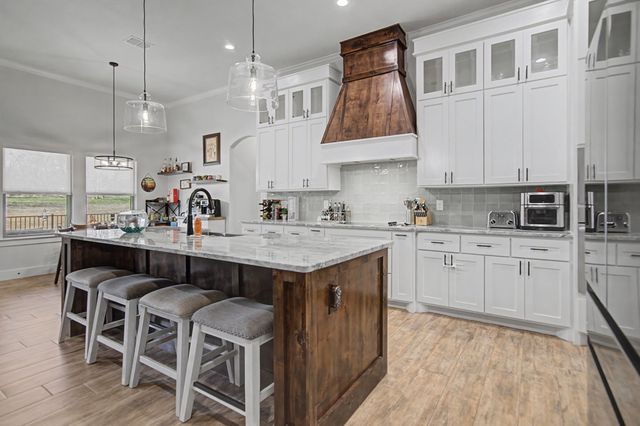 5001 Alder Court, Weatherford, TX 76087