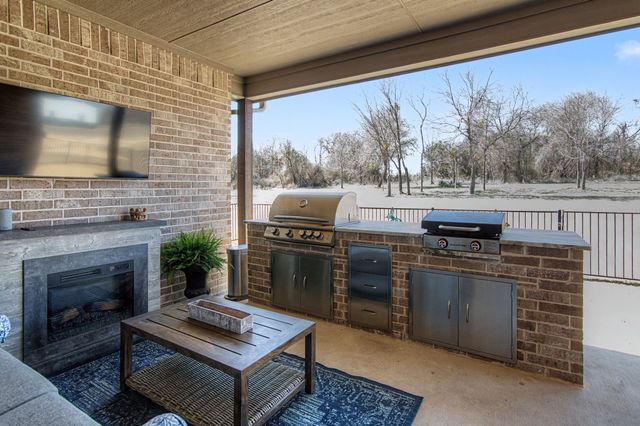 5001 Alder Court, Weatherford, TX 76087