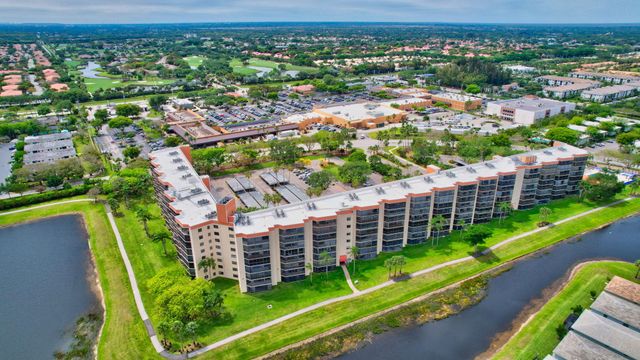 7370 S Oriole Boulevard 802, Delray Beach, FL 33446