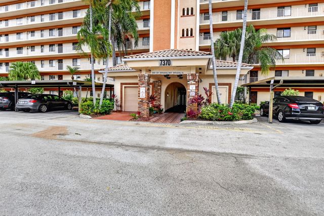 7370 S Oriole Boulevard 802, Delray Beach, FL 33446