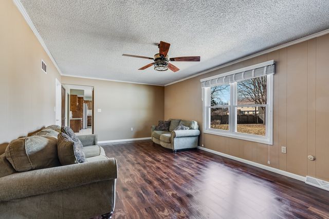 805 S RAVEN Road, Shorewood, IL 60404