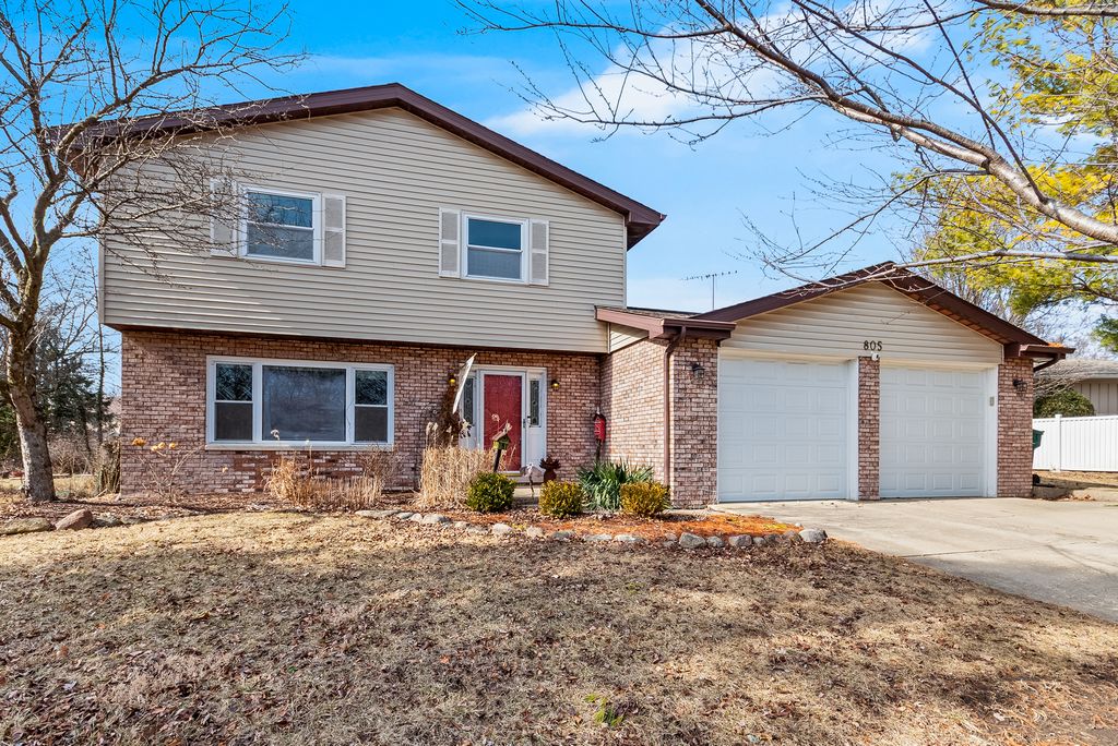 805 S RAVEN Road, Shorewood, IL 60404