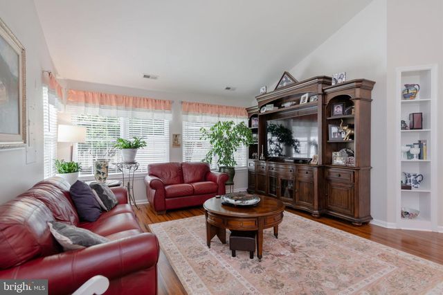 11317 SAVANNAH DR, Fredericksburg, VA 22407