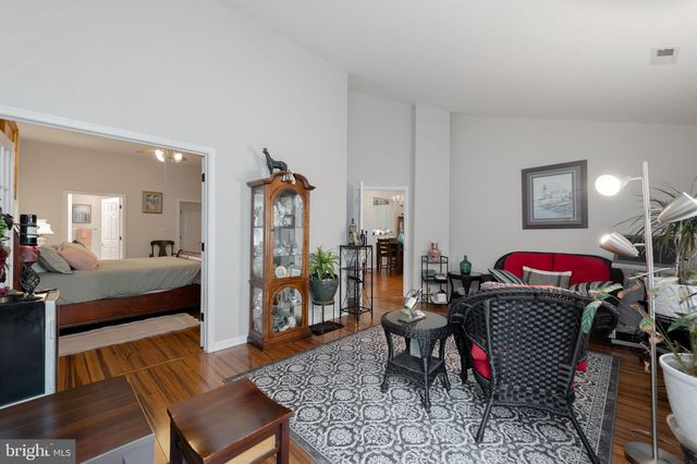 11317 SAVANNAH DR, Fredericksburg, VA 22407