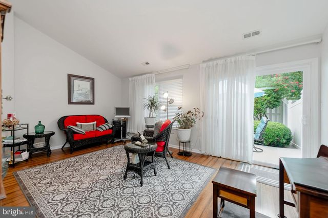 11317 SAVANNAH DR, Fredericksburg, VA 22407