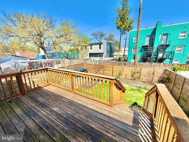 4020 GRANT ST NE, Washington, DC 20019