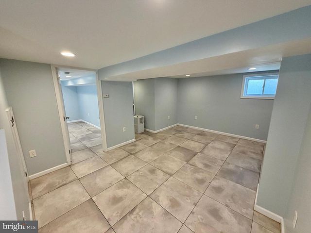 4020 GRANT ST NE, Washington, DC 20019