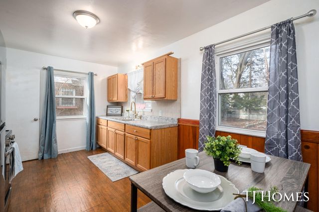 3233 Peck Street, Muskegon, MI 49444