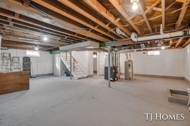 3233 Peck Street, Muskegon, MI 49444