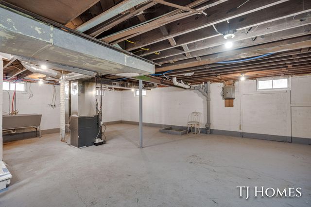 3233 Peck Street, Muskegon, MI 49444