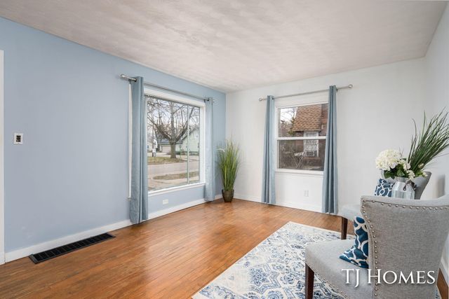 3233 Peck Street, Muskegon, MI 49444