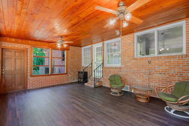 1024 Cherokee Drive, Tallahassee, FL 32301