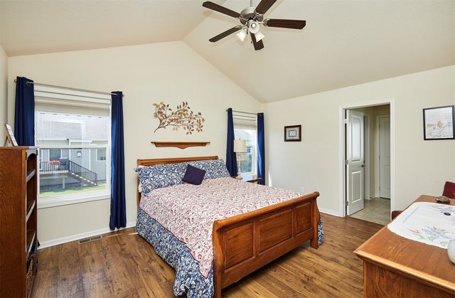 13000 Iltis Drive, Urbandale, IA 50323